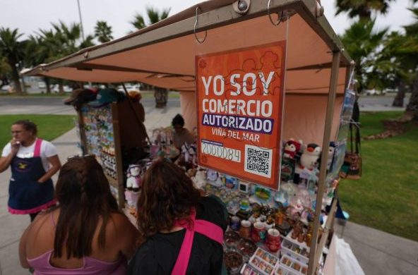 Municipio de Viña del Mar inició fiscalizaciones con multas a compradores en el comercio ilegal