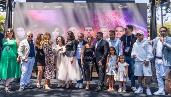 Imagen de noticia: Exitosa Gala Vecinal del Festival reunió animadores, jurado y vecinos de Viña del Mar