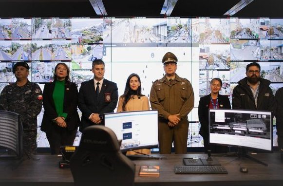 Imagen de noticia: Viña del Mar tiene nuevo sistema de televigilancia y moderna central de monitoreo para combatir la delincuencia en la ciudad