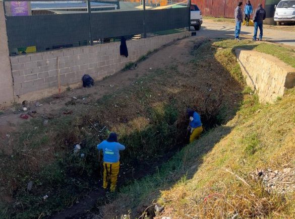 Imagen de la noticia Municipio de Viña del Mar refuerza plan de limpieza de microbasurales en cuencas y quebradas ante fuertes lluvias invernales