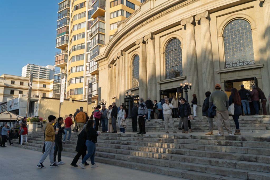 Imagen principal: Viña del Mar fue la comuna más visitada de la región este fin de semana largo