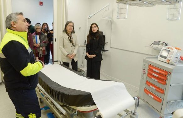 Imagen de la noticia El centro de salud municipal más moderno de la región: Viña del Mar inaugura nuevo SAR de Miraflores Alto