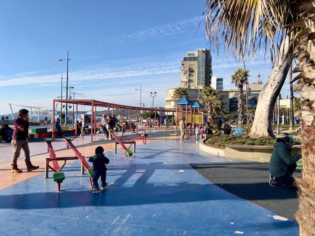 Imagen principal: Plaza Colombia de Viña del Mar será  renovada para mejorar condiciones de seguridad de los usuarios