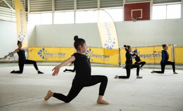 Imagen de la noticia Municipio crea inédita beca para apoyar a deportistas con proyección y de alto rendimiento de Viña del Mar