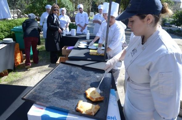 Imagen de noticia: Viña del Mar coronó a la mejor empanada 2026 para estas Fiestas Patrias